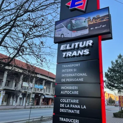 totemuri publicitare